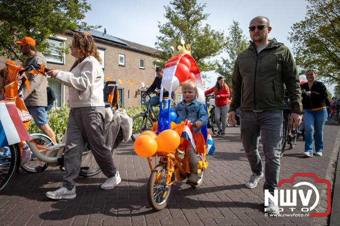 ’t Harde kleurt oranje, gezelligheid op z’n best tijdens Koningsdag 2026! - &copy; NWVFoto.nl